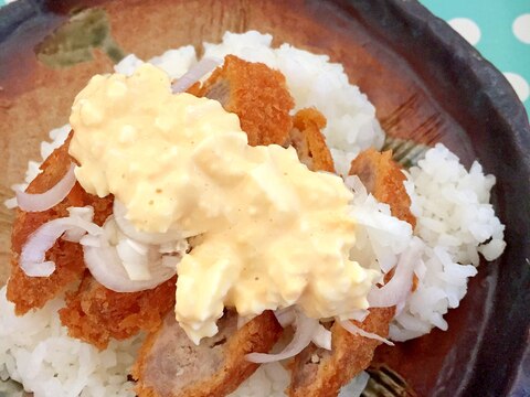 メンチのタルタルのせ丼☆